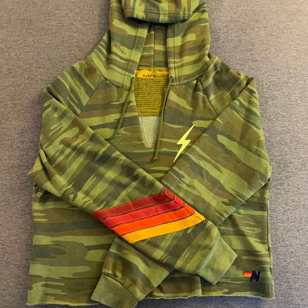 Women’s Aviator Nation Bolt Crop Hoodie, XL